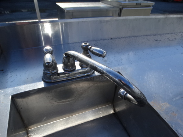 Stainless Steel Commercial Counter w/ Sink Bay, Faucet, Handles and 4 Doors. 84x26x40 - Image 5 of 8