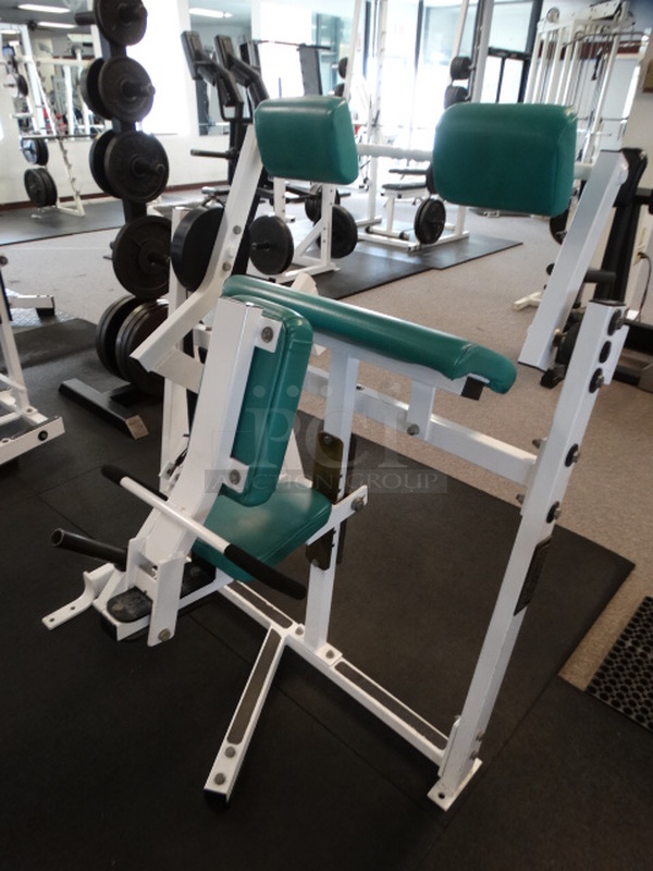 Hammer Strength White Metal Seated Tricep Station. 48x48x53