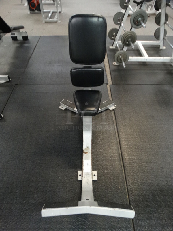 Hammer Strength Gray Metal Bench Seat. 25x52x37