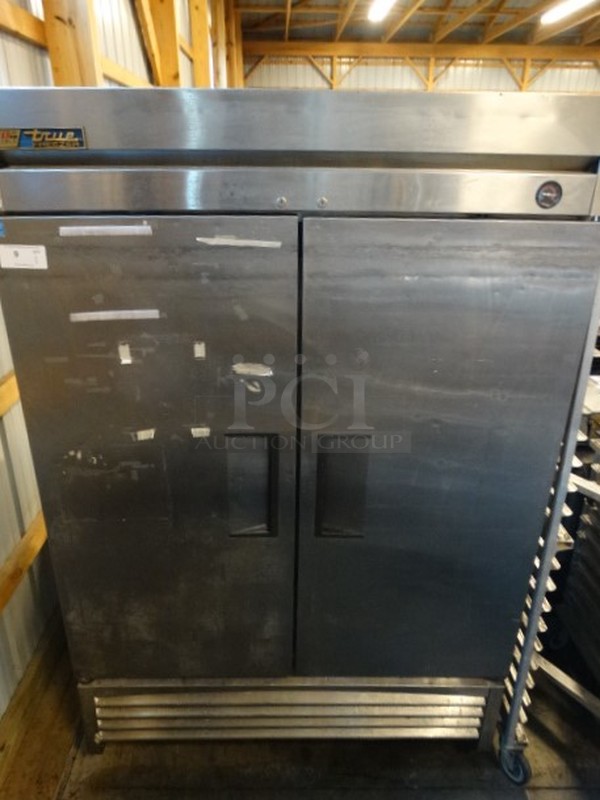 GREAT! 2010 True Model T-49F ENERGY STAR Stainless Steel Commercial 2 Door Reach In Freezer on Commercial Casters. 115 Volts, 1 Phase. 54x30x82. Cannot Test Due To Plug Style