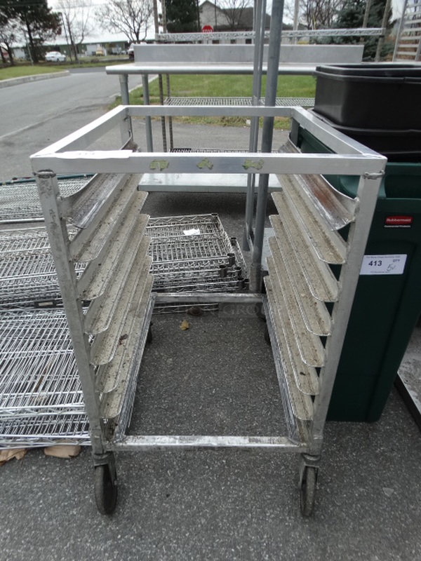 Metal Commercial Pan Transport Rack on Commercial Casters. 20.5x26x32