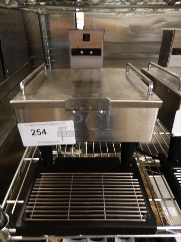 NICE! 2014 Bunn Model 1SH STAND Stainless Steel Commercial Countertop Server Holder w/ Drip Tray. 120 Volts, 1 Phase. 10x14x12. Tested and Working!