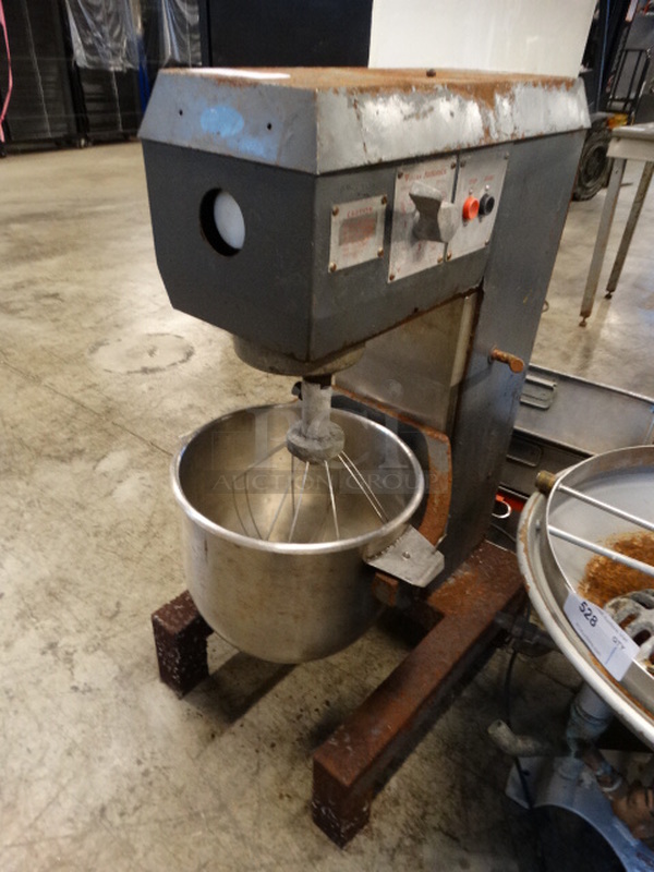 GREAT! Vulcan Model FM-30 Metal Commercial 30 Quart Planetary Mixer w/ Metal Mixing Bowl and Whisk Attachment. 24x27x44. Tested and Working!