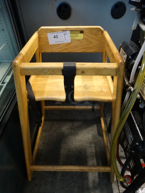 Wood Pattern High Chair. 20x20x28