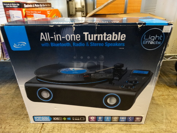 BRAND NEW IN BOX! iLive All in One Turntable. 