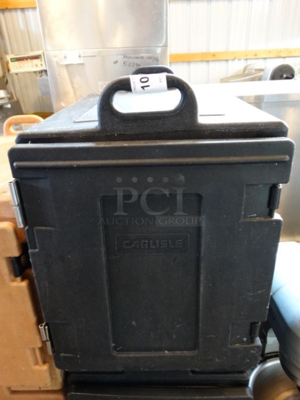Carlisle Model NPC300N Poly Insulated Food Carrying Case. Goes GREAT w/ Items 77 and 78! 17x24x25