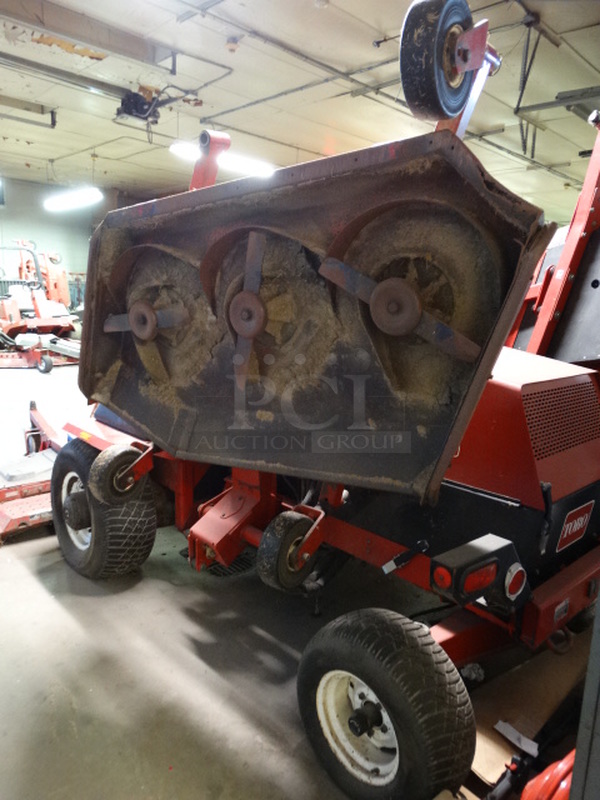 FANTASTIC! Toro Model 30581 580-D Groundsmaster Metal Commercial Rotary Riding Lawn Mower. Unit Was Working When Parked. 92x168x82 - Image 9 of 12