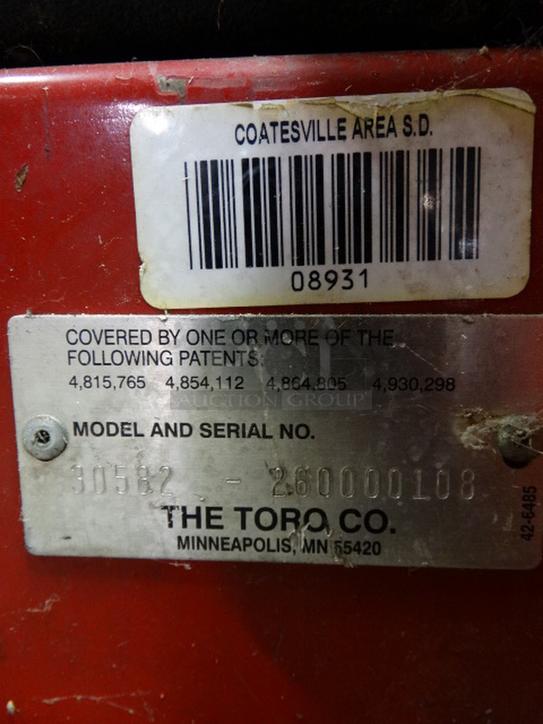 FANTASTIC! Toro Model 30581 580-D Groundsmaster Metal Commercial 4WD Rotary Riding Lawn Mower. Unit Was Working When Parked. 96x168x84 - Image 6 of 12