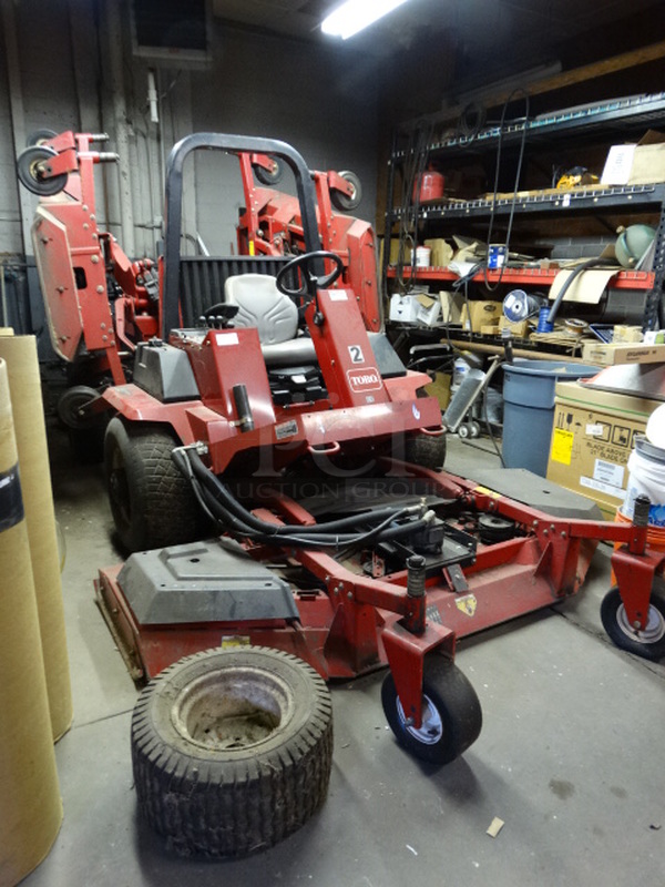FANTASTIC! Toro Model 30581 580-D Groundsmaster Metal Commercial 4WD Rotary Riding Lawn Mower. Unit Was Working When Parked. 96x168x84 - Image 12 of 12