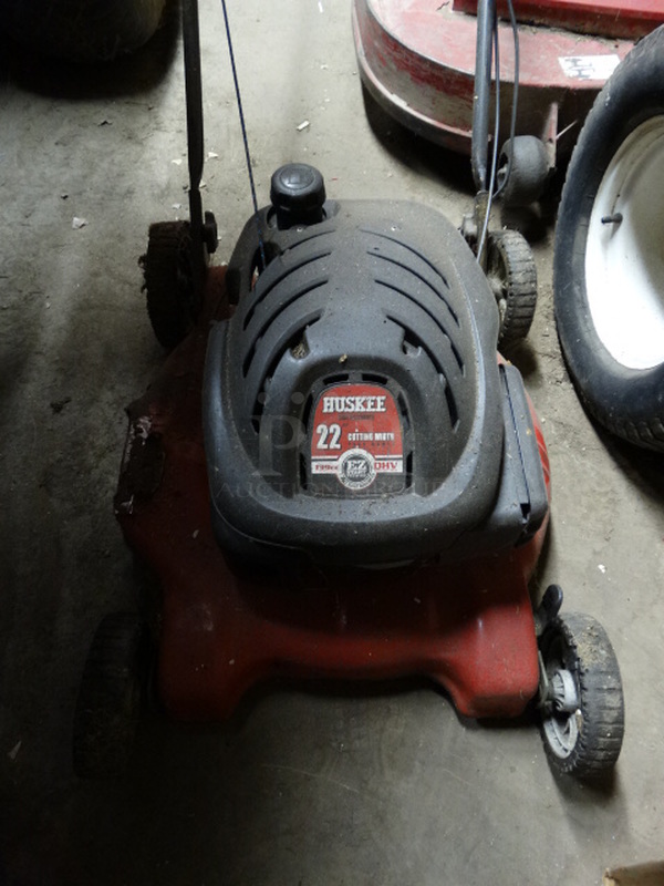 Huskee Model 11A-08MB031 Easy Start Side Discharge Push Mower w/ 22" Cutting Width. Unit Was Working When Parked. 24x70x36 - Image 3 of 8