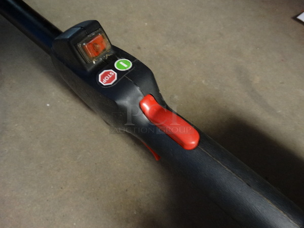 Toro Model 51975 Gas Powered Metal String Trimmer Weed Whacker. 9x9x70 - Image 7 of 12