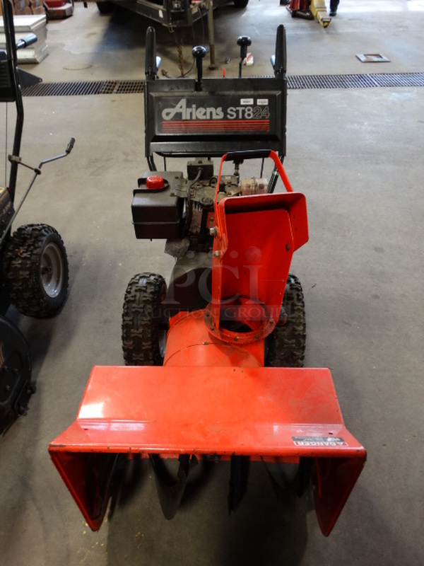 GREAT! Ariens ST824 Model 924082 Metal Snow Thrower. Unit Was Working When Parked. 25x60x40
