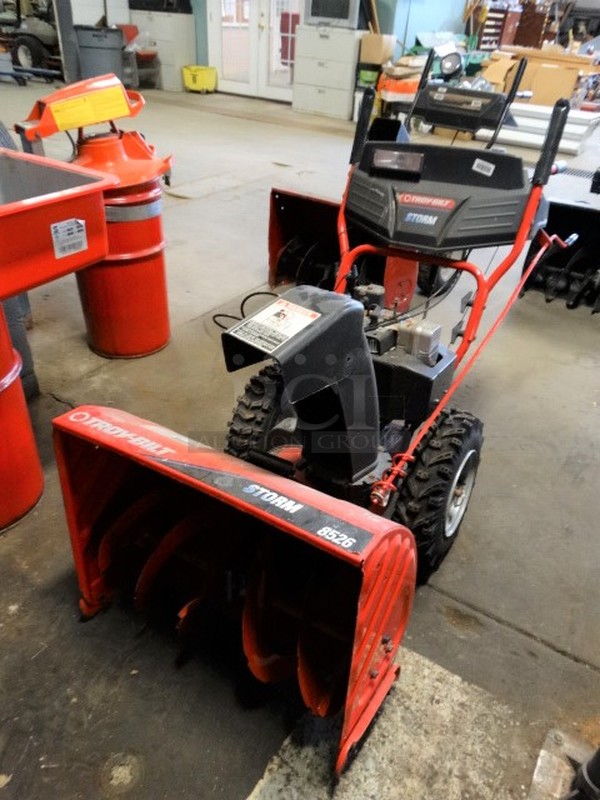 GREAT! Troy-Bilt Storm 8526 Model 31AE6S73063 AWD Electric Start Metal Snow Thrower. Unit Was Working When Parked. 26x59x42 - Image 2 of 12