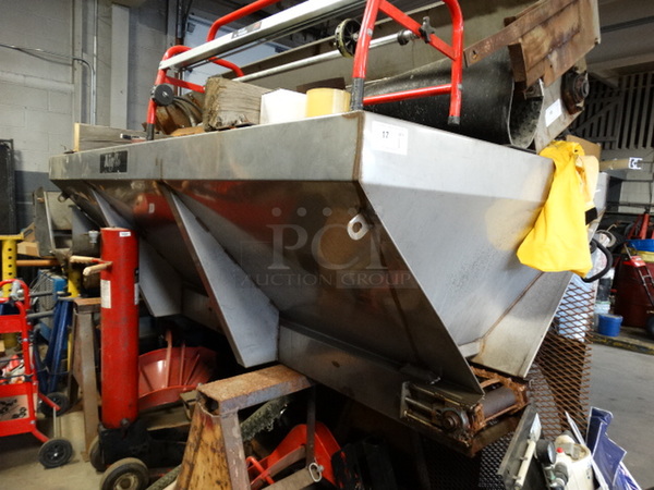 AWESOME! Airflo Metal Commercial Salt Spreader. Unit Was In Working Condition Last Winter. 118x50x32
