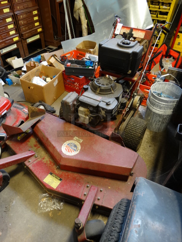 WOW! Giant-Vac Model 14815 Giant Mow Metal Commercial Zero Turn Riding Lawnmower. Unit Was Working When Parked. 57x79x40