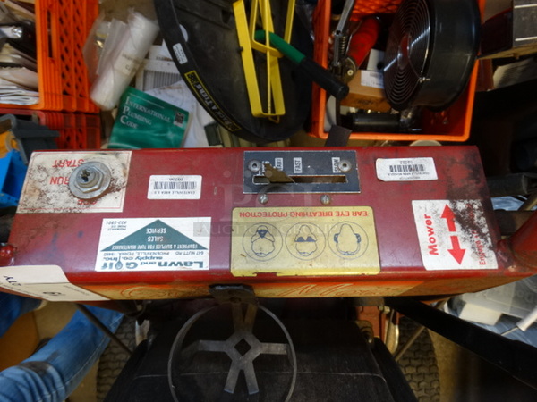 WOW! Giant-Vac Model 14815 Giant Mow Metal Commercial Zero Turn Riding Lawnmower. Unit Was Working When Parked. 57x79x40 - Image 8 of 12