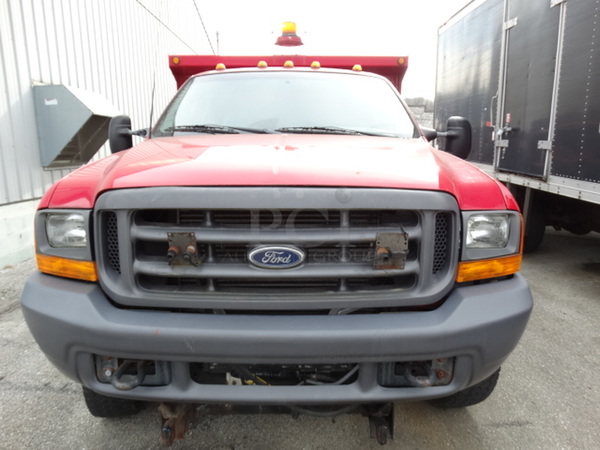2001 Ford F550 XL Super Duty Truck w/ Galion Model 100USD-9 Dump Body. VIN 1FDAF57F01EC91450. Comes w/ Clean Title. See Lots 25-26 For Additional Pictures. - Image 2 of 12