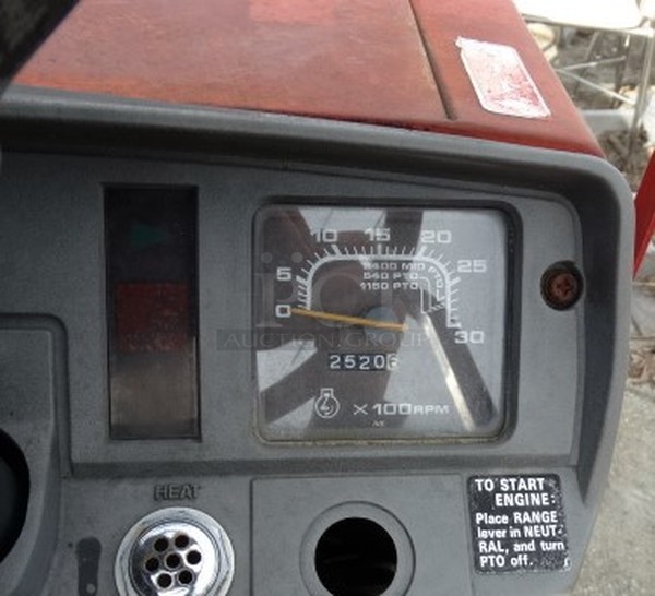 Case IH Model 255 Metal Commercial International Harvester Tractor. 72x160x80 - Image 12 of 12