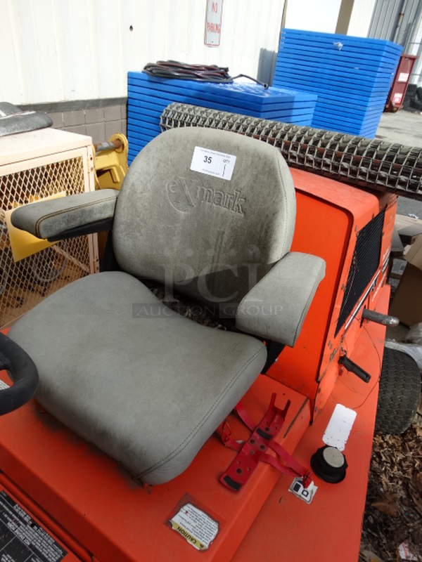 ExMark Jacobsen Turfcat T428D Deep Tunnel 72 Red Metal Commercial Riding Lawnmower. 78x126x48 - Image 7 of 12