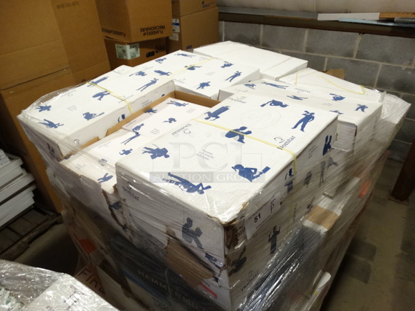 ALL ONE MONEY! PALLET LOT of Various Reams of Paper! Pallet: 43x38x42 - Image 3 of 5