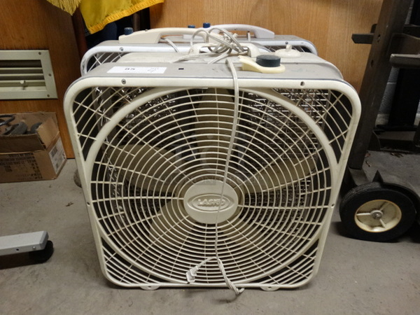 4 White Poly Box Fans. 21.5x4x22. 4 Times Your Bid! - Image 1 of 9