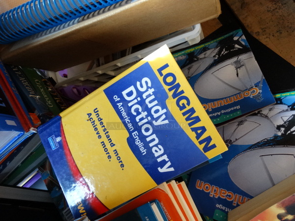 ALL ONE MONEY! PALLET LOT of Various Books and Textbooks! - Image 12 of 12
