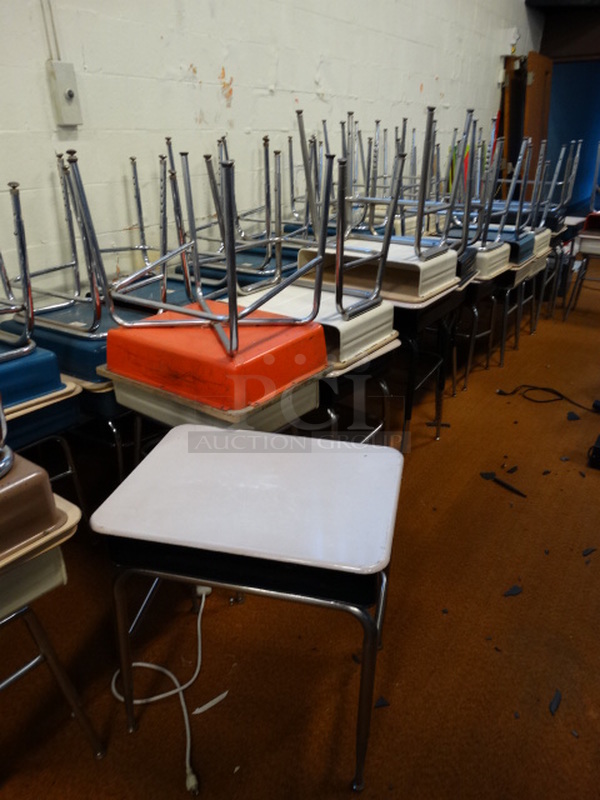 10 Various Metal Children's Desks. Includes 24x18x26. 10 Times Your Bid! - Image 2 of 4