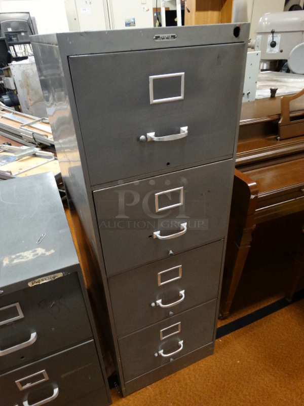 Peerco Gray Metal 4 Drawer Filing Cabinet. 17.5x28x52 - Image 3 of 5