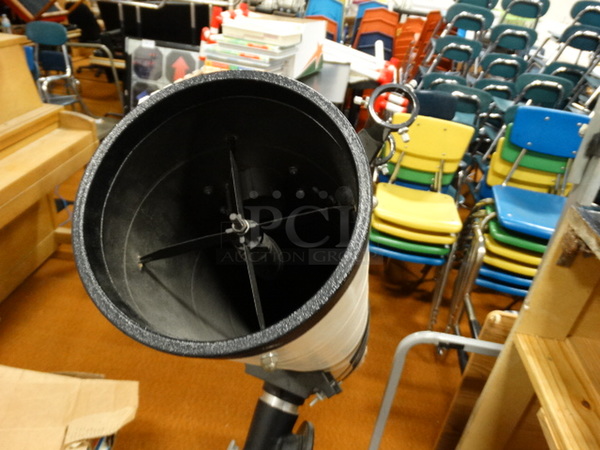 Meade Telescope on Tripod. 34x48x57 - Image 4 of 12