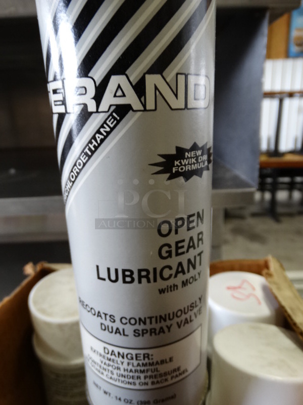 ALL ONE MONEY! Lot of 6 Cans of Open Gear Lubricant with Moly! 