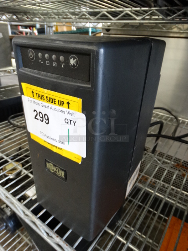 Tripp Lite Model OMNISMART700 Back Up. 5x7x10.5 - Image 2 of 6