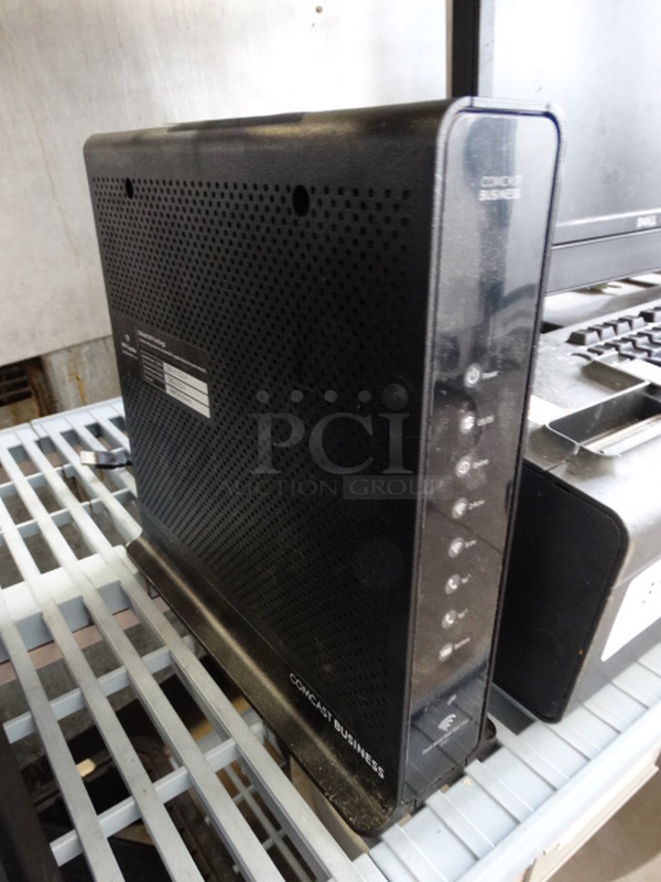 Comcast Technicolor Router. 3.5x10.5x10.5 - Image 2 of 5