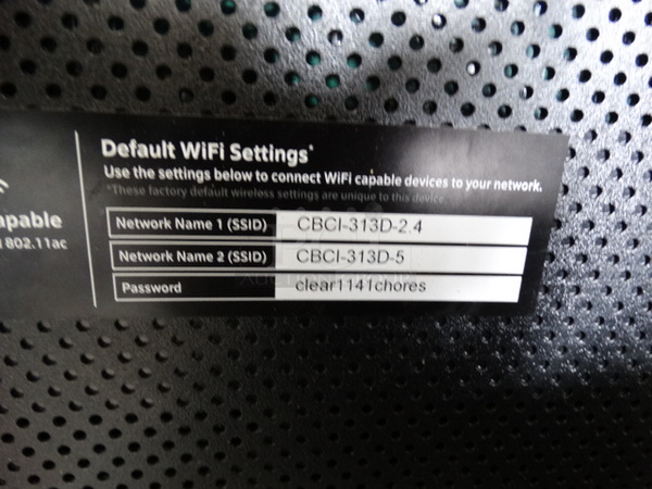 Comcast Technicolor Router. 3.5x10.5x10.5 - Image 4 of 5