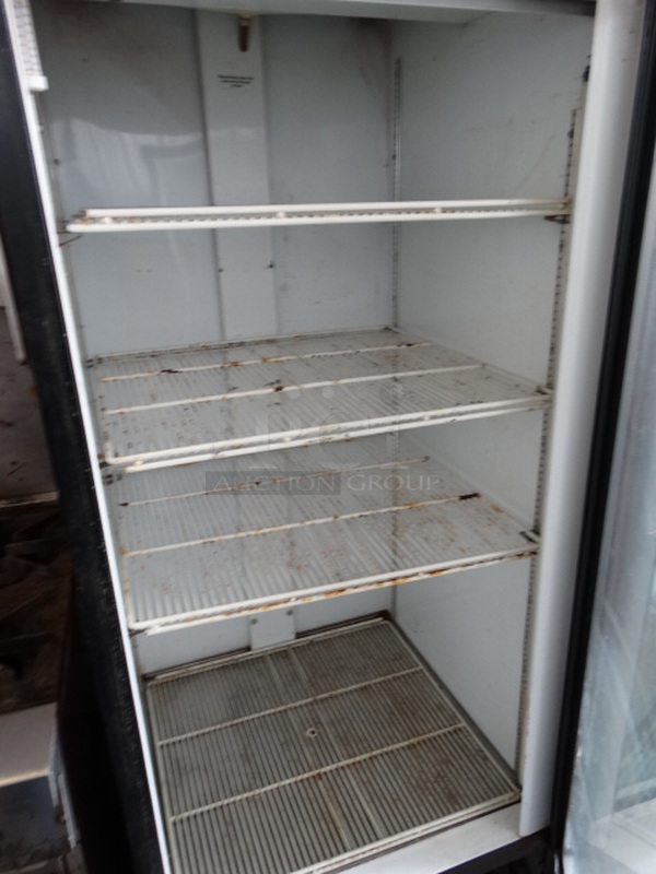 NICE! Beverage Air Model MT27 Metal Commercial Single Door Reach In Cooler Merchandiser. 115 volts, 1 Phase. 30x33x78. Tested and Working! - Image 3 of 5