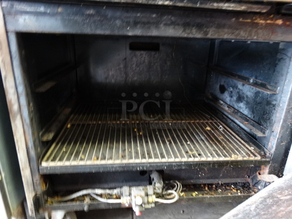 SWEET! American Range Stainless Steel Commercial Gas Powered 10 Burner Range w/ 2 Lower Ovens and Stainless Steel Overshelf on Commercial Casters. 60x34x57 - Image 10 of 12
