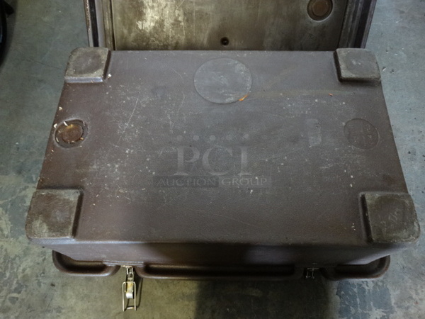 Cambro Model 160MPC Brown Poly Insulated Food Case. 24x16x10 - Image 7 of 7