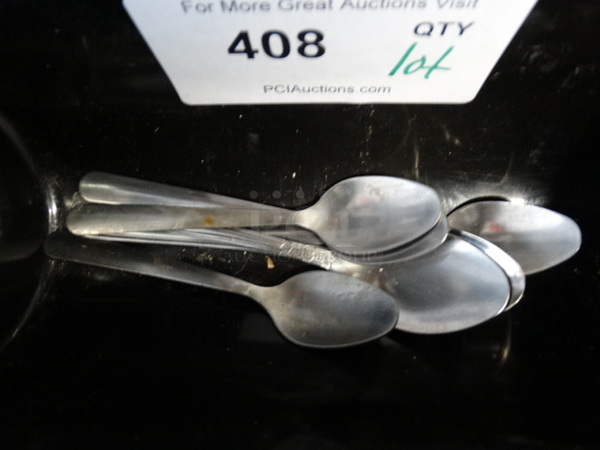 ALL ONE MONEY! Lot of Various Silverware in Silverware Holder! - Image 4 of 7