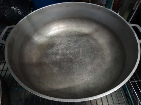 Metal Pot w/ Lid. 20.5x17.5x7 - Image 4 of 4