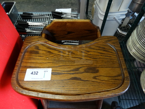 Wood Pattern High Chair. 18x20x29 - Image 4 of 5