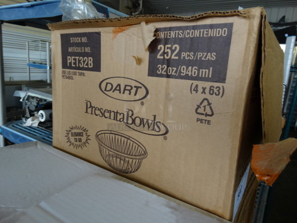 ALL ONE MONEY! Lot of Plastic Bowls! - Image 4 of 4