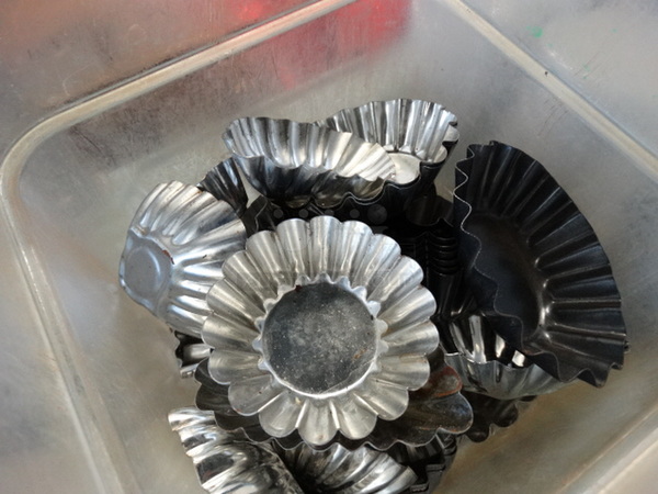ALL ONE MONEY! Lot of Metal Muffin Formers! - Image 3 of 3