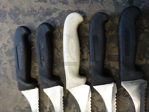 5 Metal Serrated Bread Knives. Includes 14". 5 Times Your Bid! - Image 5 of 5