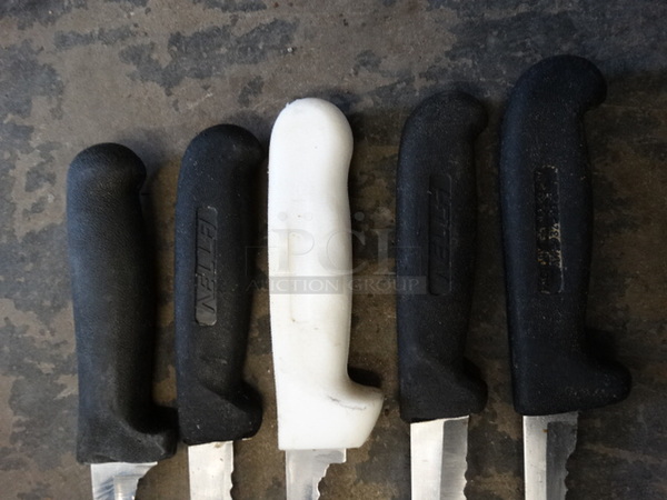 5 Metal Serrated Bread Knives. Includes 13". 5 Times Your Bid! - Image 2 of 6