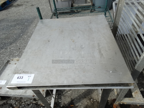 Metal Table. 23x28x29 - Image 3 of 4