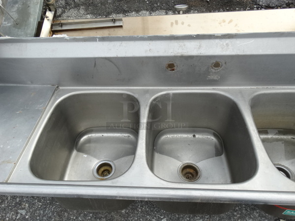 Stainless Steel Commercial 3 Bay Sink w/ Dual Drainboards. 92x26x24. Bays 16x19x12. Drainboards 18x21x2 - Image 4 of 6