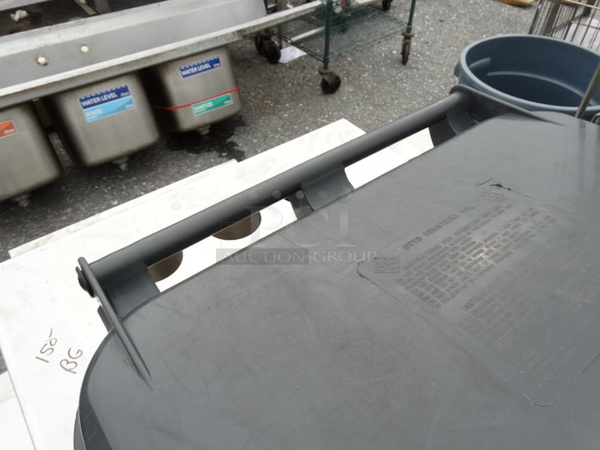Black Poly Trash Can. 24x34x47 - Image 5 of 5