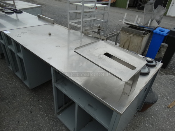 NICE! 2003 Duke Stainless Steel Commercial Make Line Cashier Piece. 73x34.5x46 - Image 4 of 7