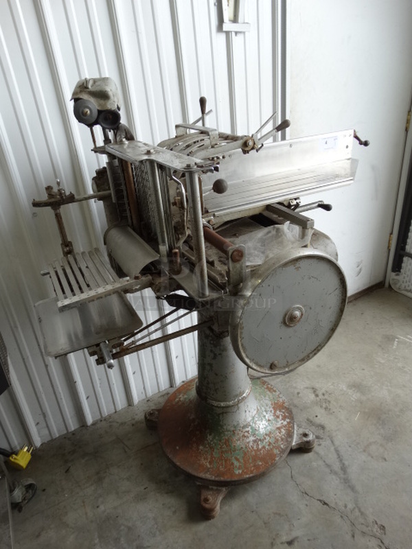 AMAZING! ANTIQUE! Berkel Model 170-D Stainless Steel Commercial Meat Slicer Stacker w/ Blade Sharpener on Original Stand! 56x36x59. Tested and Powers On But Parts Do Not Move - Image 2 of 10