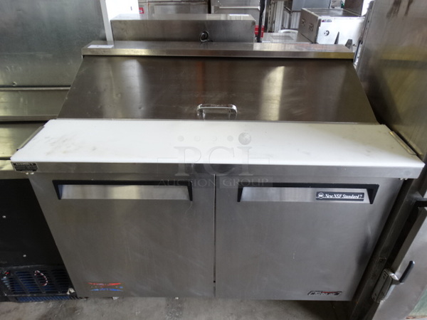 GREAT! Turbo Air Model TST-48SD Stainless Steel Commercial Sandwich Salad Prep Table Bain Marie Mega Top w/ 6 Poly 1/3 Size Drop In Bins on Commercial Casters. 115 Volts, 1 Phase. 49x30x44. Tested and Working! - Image 1 of 10