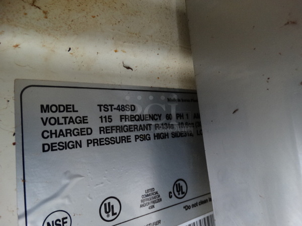 GREAT! Turbo Air Model TST-48SD Stainless Steel Commercial Sandwich Salad Prep Table Bain Marie Mega Top w/ 6 Poly 1/3 Size Drop In Bins on Commercial Casters. 115 Volts, 1 Phase. 49x30x44. Tested and Working! - Image 7 of 10